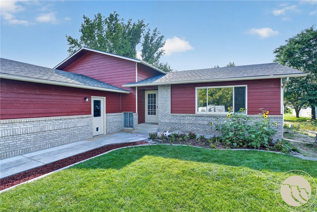 824 Troy Circle