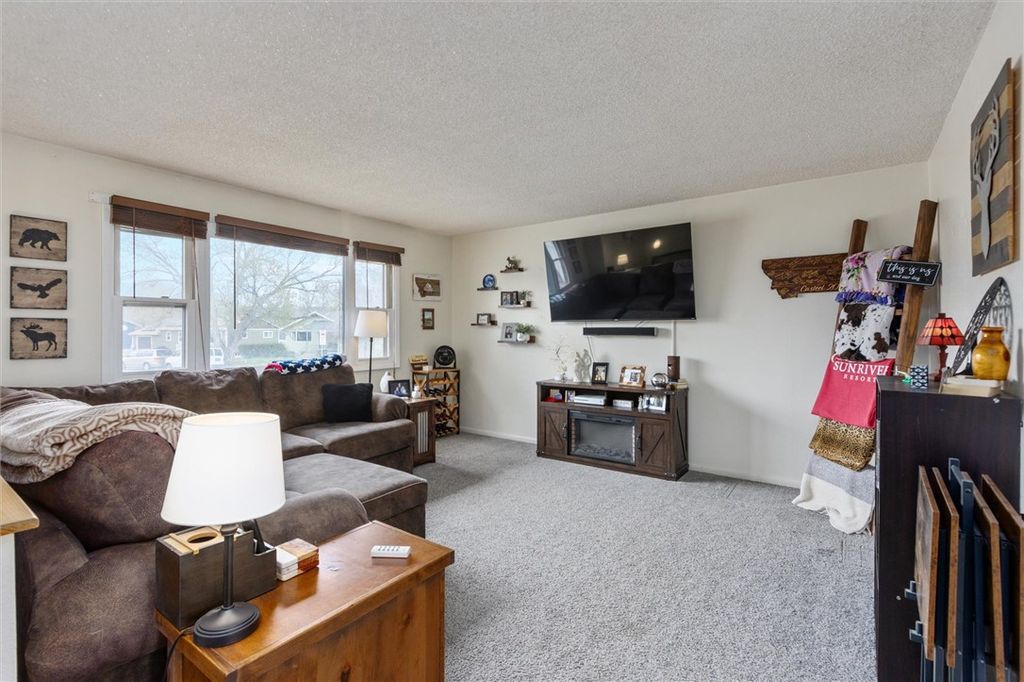 Photo of 523 Hewitt Drive, Billings, MT 59102 (MLS # 358738)