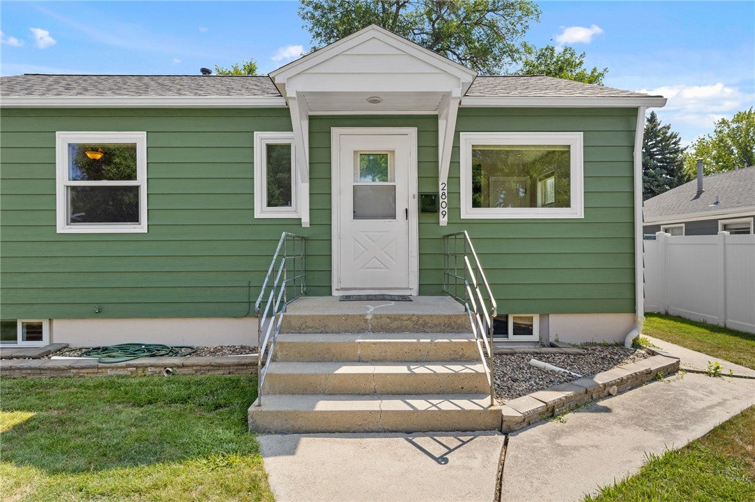 2809 Illinois Street