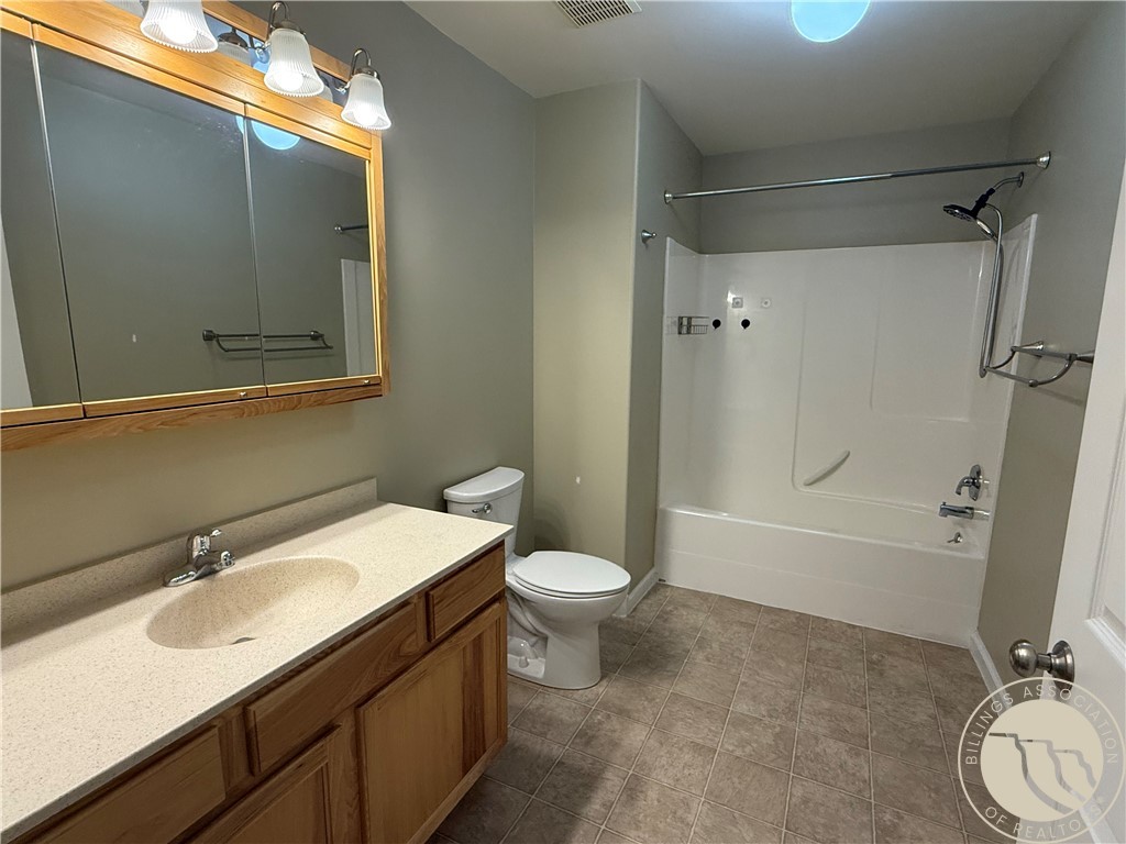 2004 Lake Elmo Drive