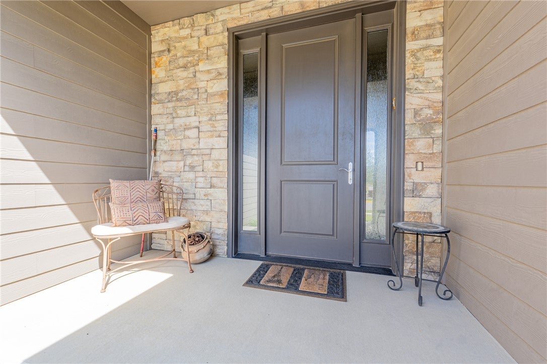 3113 Peregrine Lane