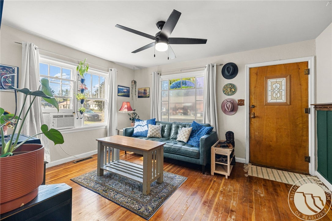 511 9th Street W
