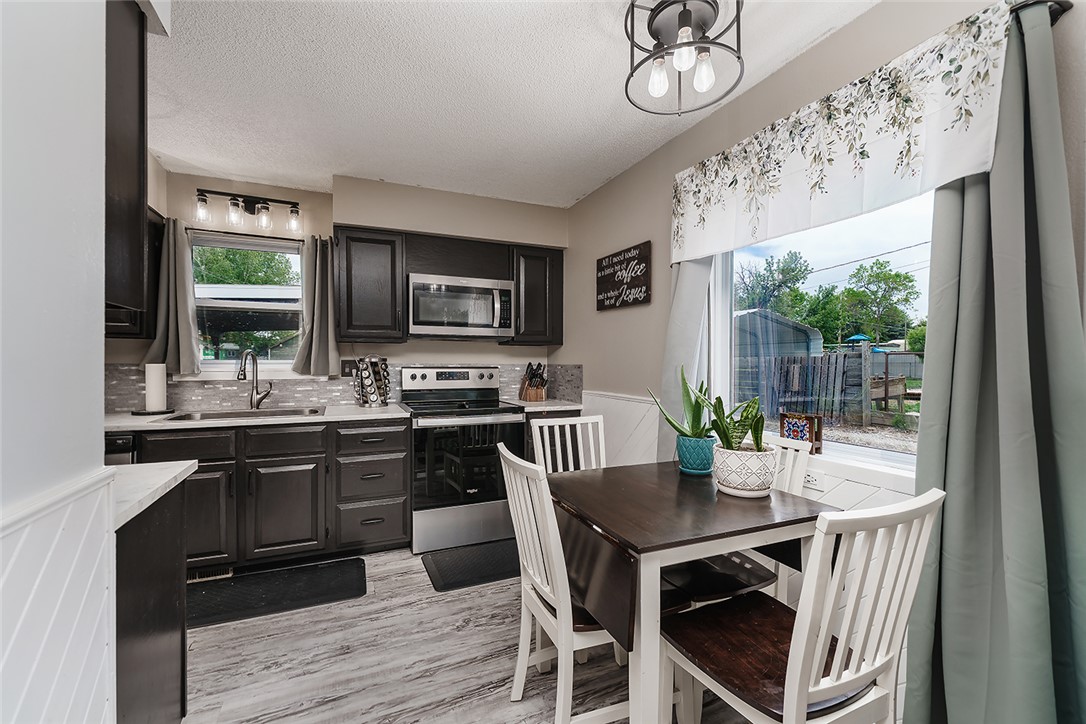 125 Nightingale Drive