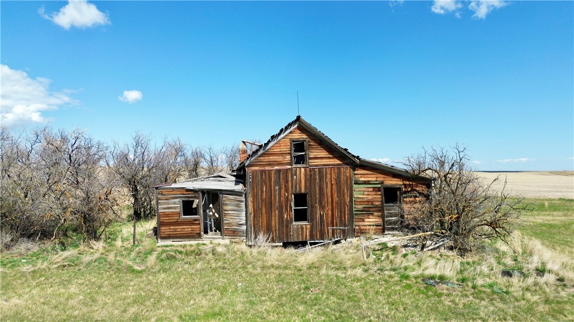 316.99 Acre Farm Mt Highway 13