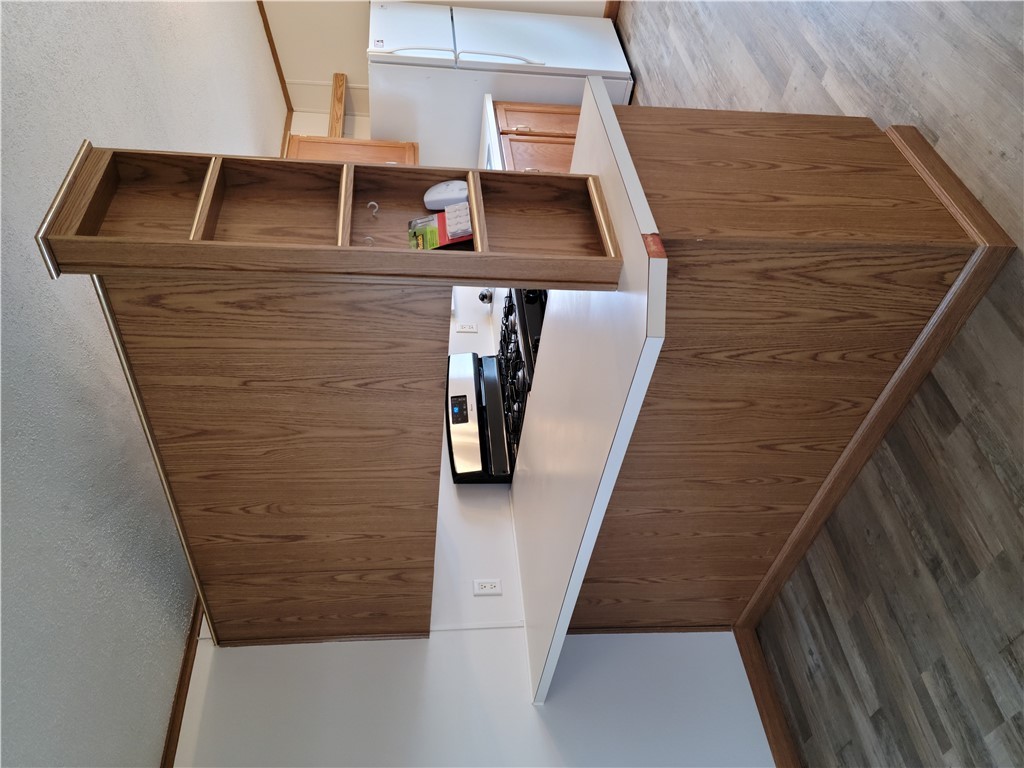 120 1/2 2nd Street SW