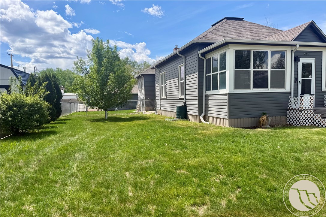 242 N 13th Avenue