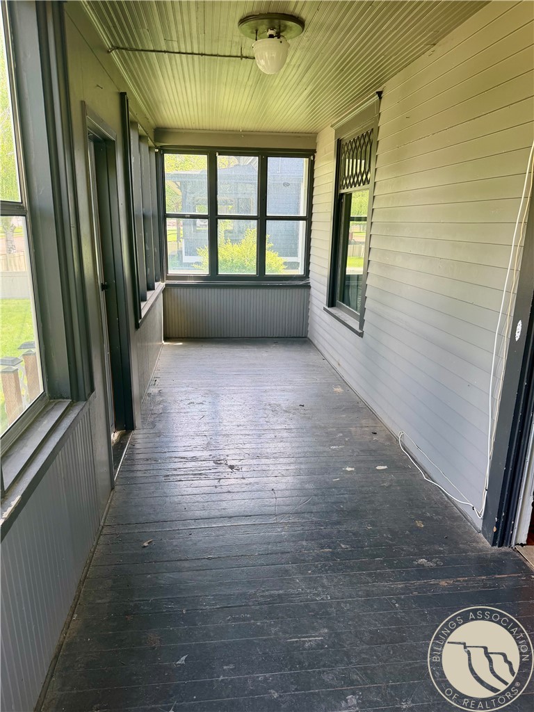 242 N 13th Avenue