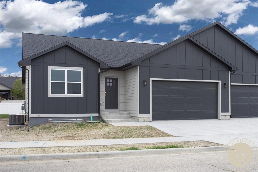 6423 Southern Bluffs Lane
