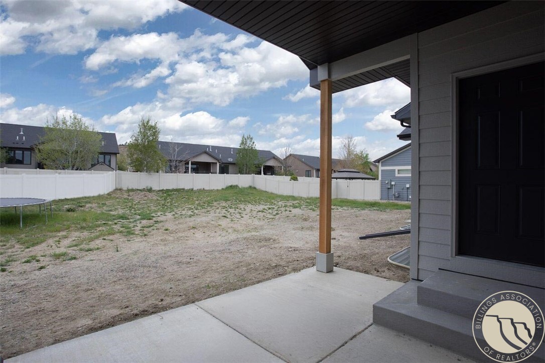 6423 Southern Bluffs Lane