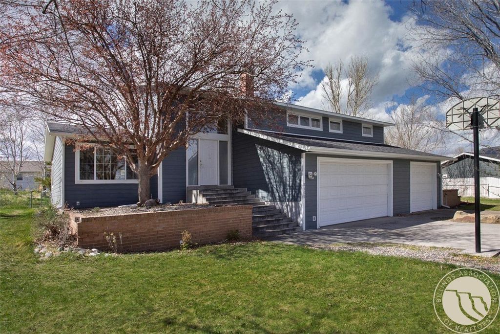 Photo of 2152 Skyview Drive, Billings, MT 59105 (MLS # 358869)