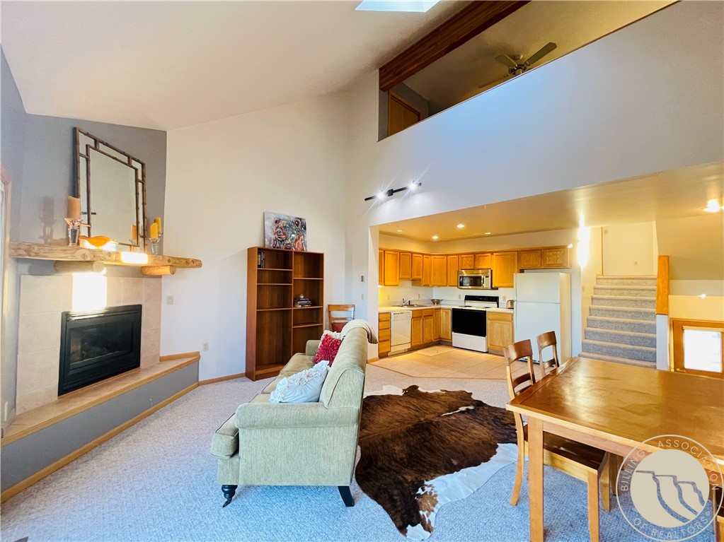 819 Lower Continental Drive 2