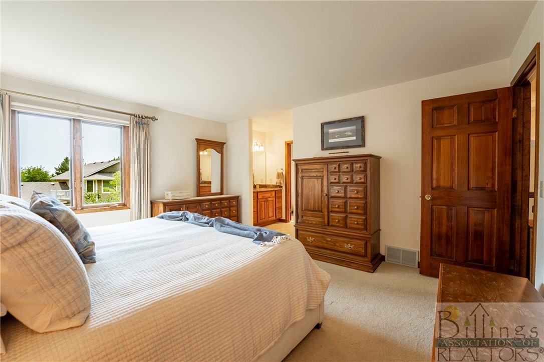 Billings, Montana 59106, United States, 4 Bedrooms Bedrooms, ,3 BathroomsBathrooms,Residential,Contingent,50116