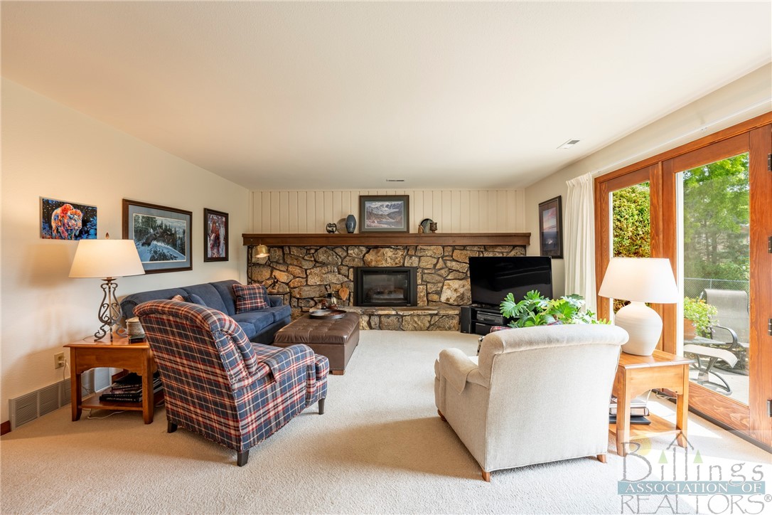 Billings, Montana 59106, United States, 4 Bedrooms Bedrooms, ,3 BathroomsBathrooms,Residential,Contingent,50116