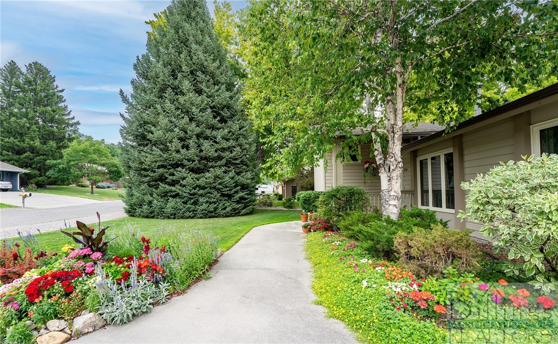 Billings, Montana 59106, United States, 4 Bedrooms Bedrooms, ,3 BathroomsBathrooms,Residential,Contingent,50116