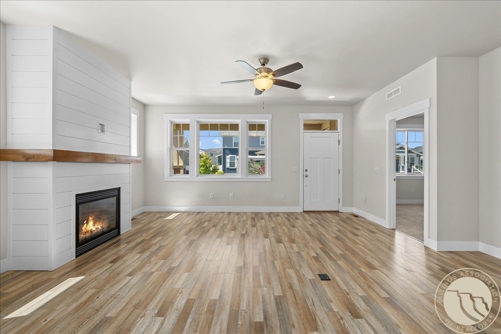 1833 Annas Garden Lane