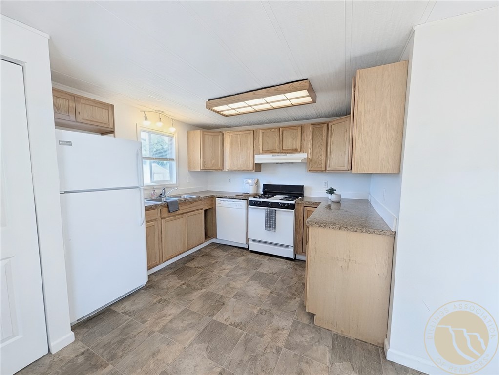 2224 US Highway 87E #52