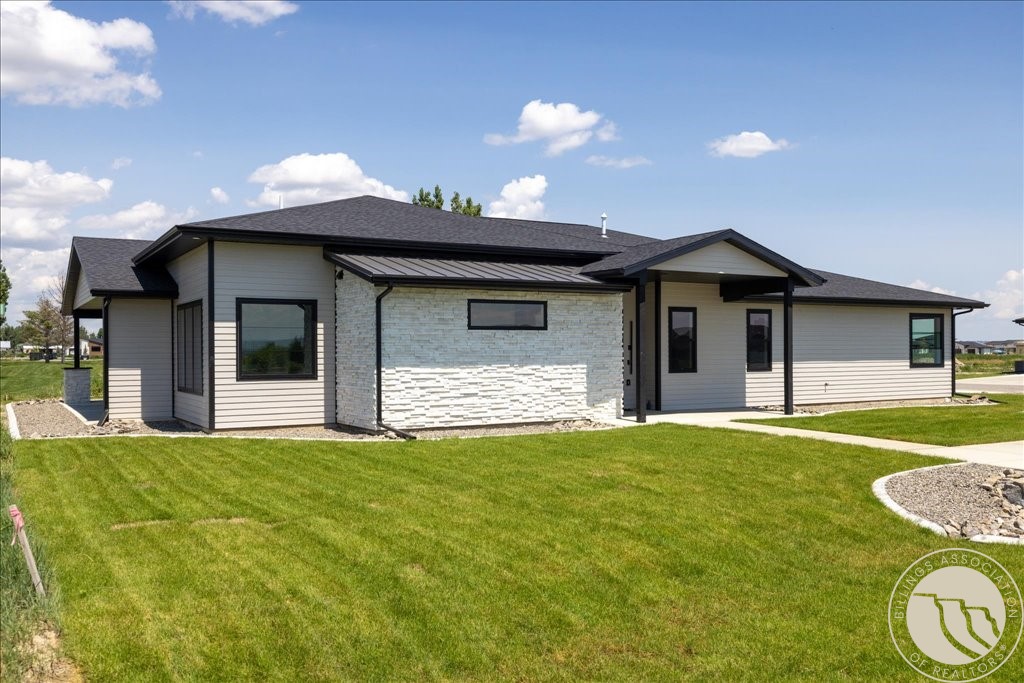 1326 Muirfield Place