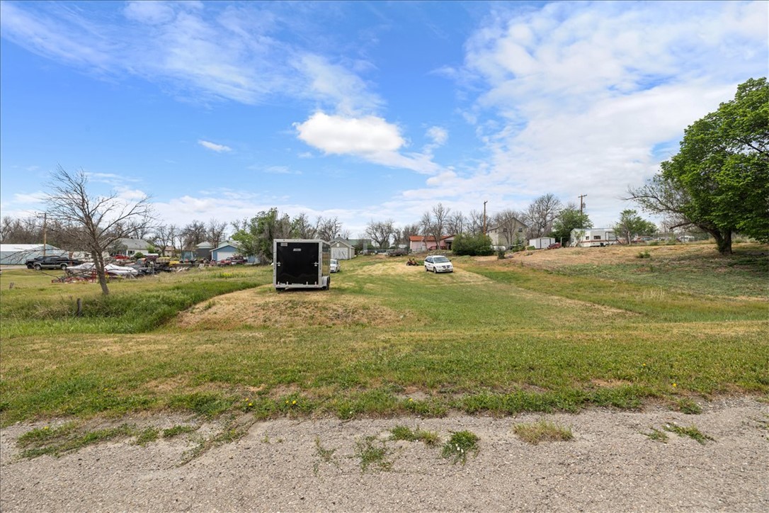 Lot 3 5th Street W