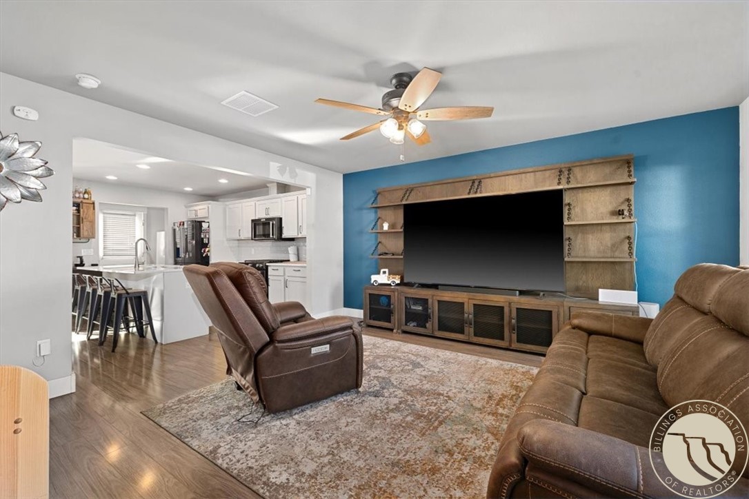 5238 Golden Hollow Road