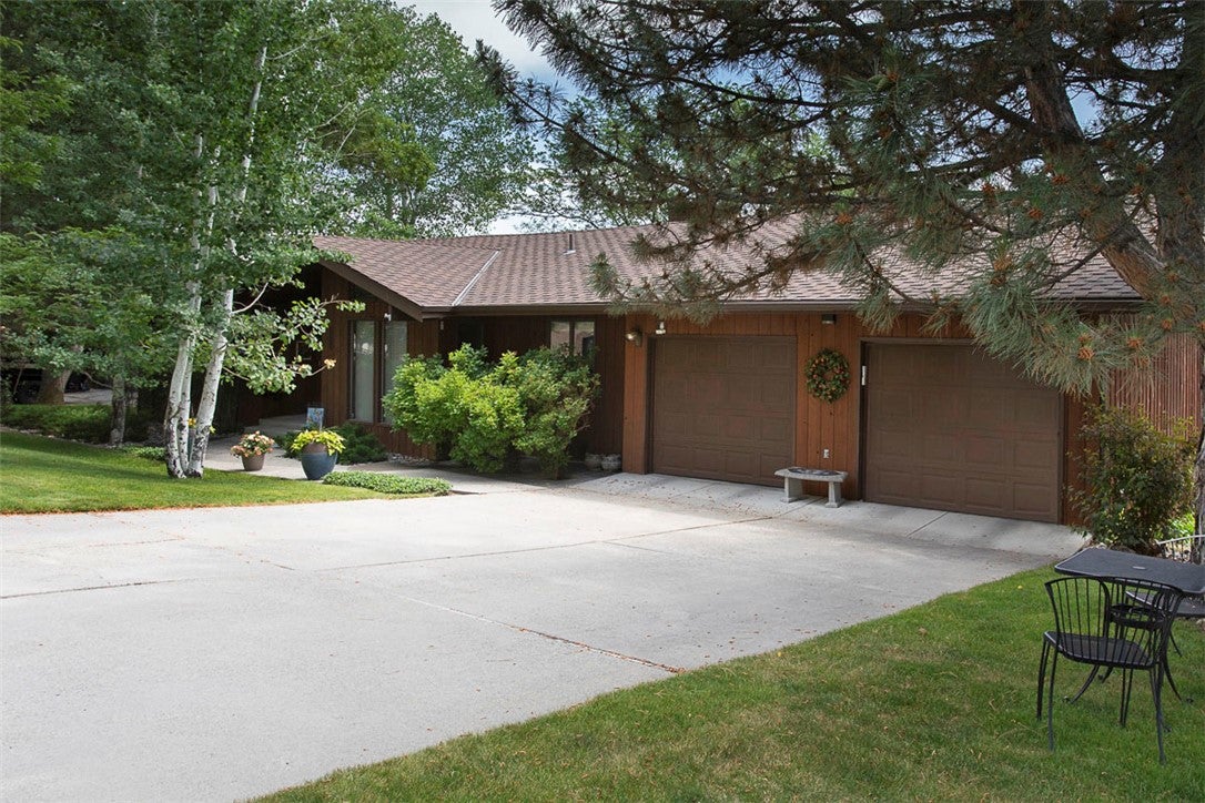4022 Laredo Place