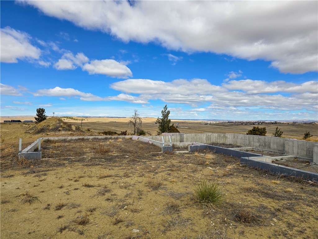 3801 Windy Point Way