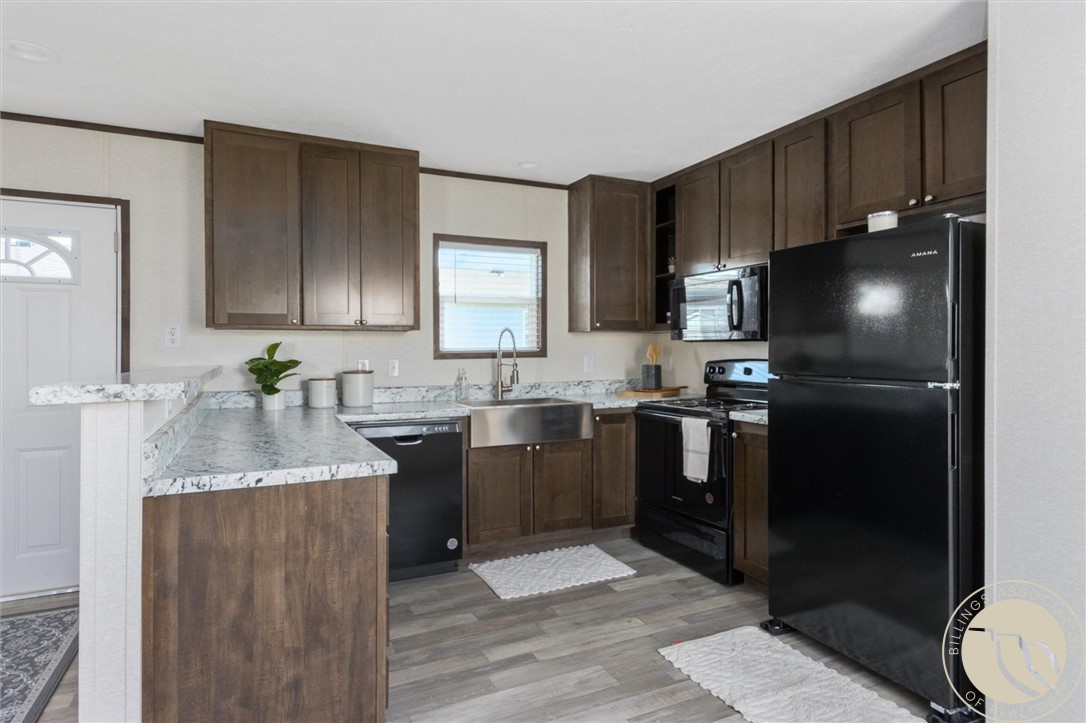 2224 Highway 87 E #221
