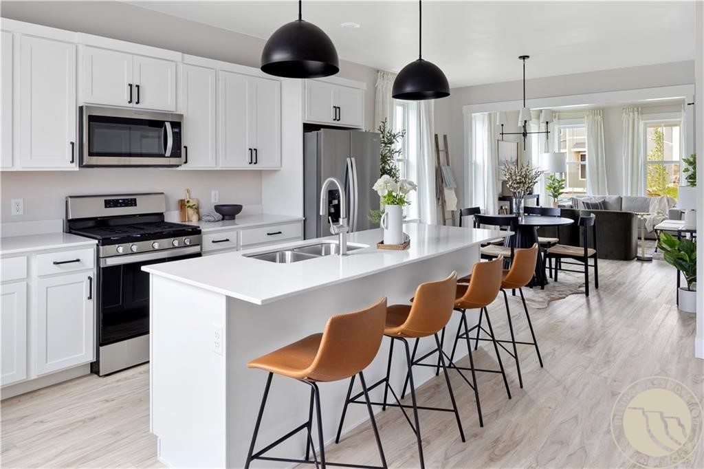 1880 Annafeld Parkway W