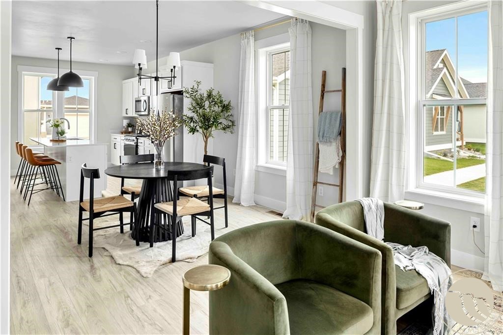 1880 Annafeld Parkway W