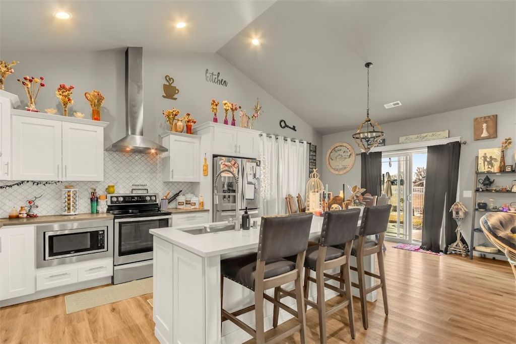 Photo of 2610 Bowles Way, Billings, MT 59105 (MLS # 357754)