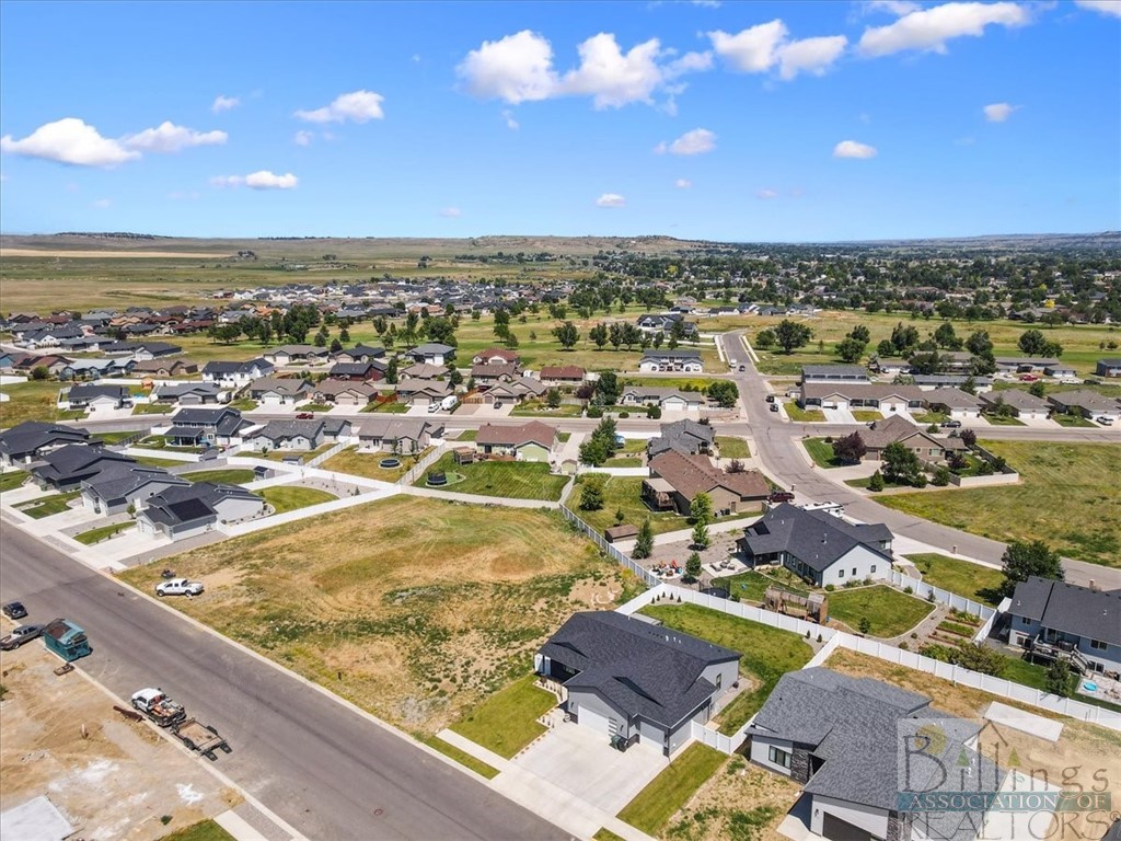 2011 Gleneagles Boulevard