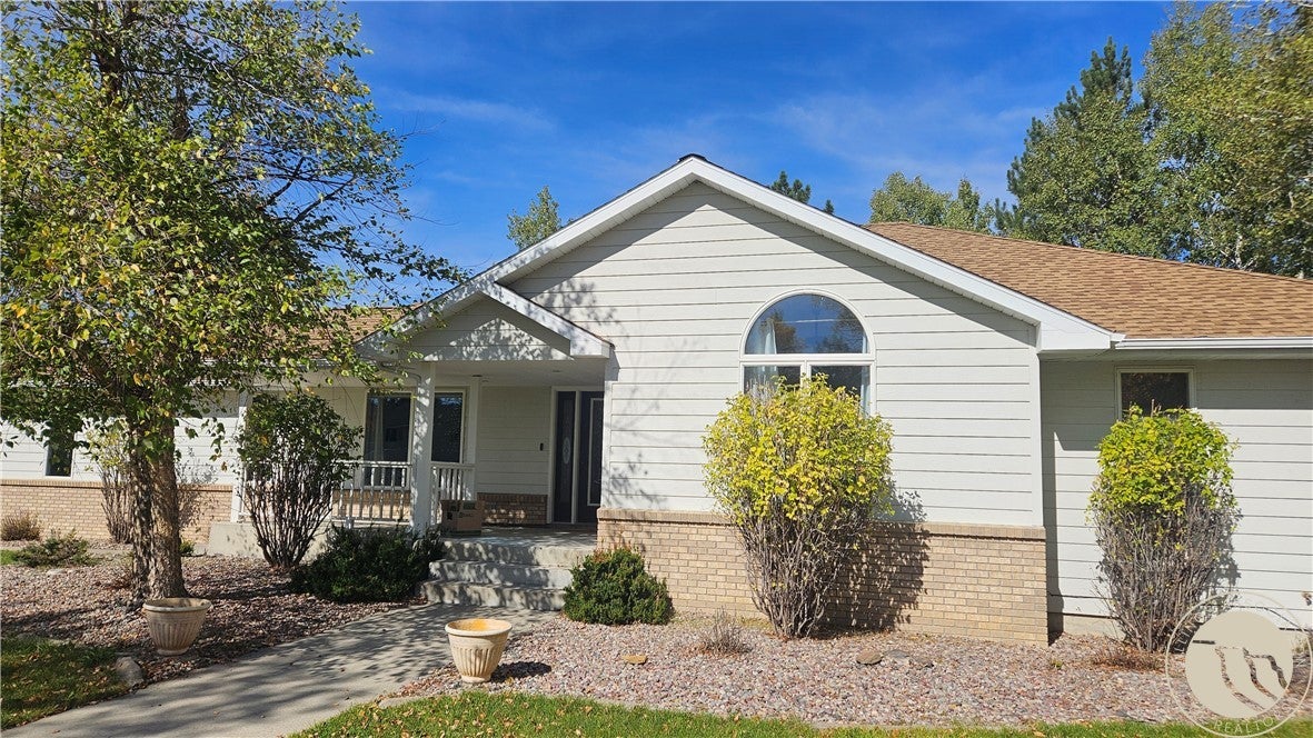2743 Troon Circle
