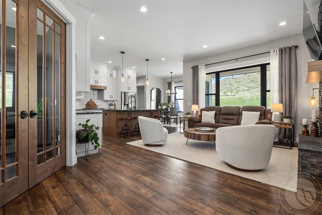 3840 Dylan Drive