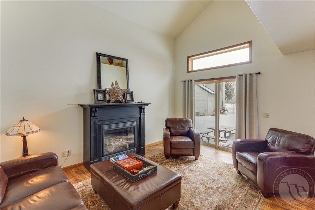 Red Lodge, Montana 59068, United States, 3 Bedrooms Bedrooms, ,2 BathroomsBathrooms,Residential,Contingent,78188