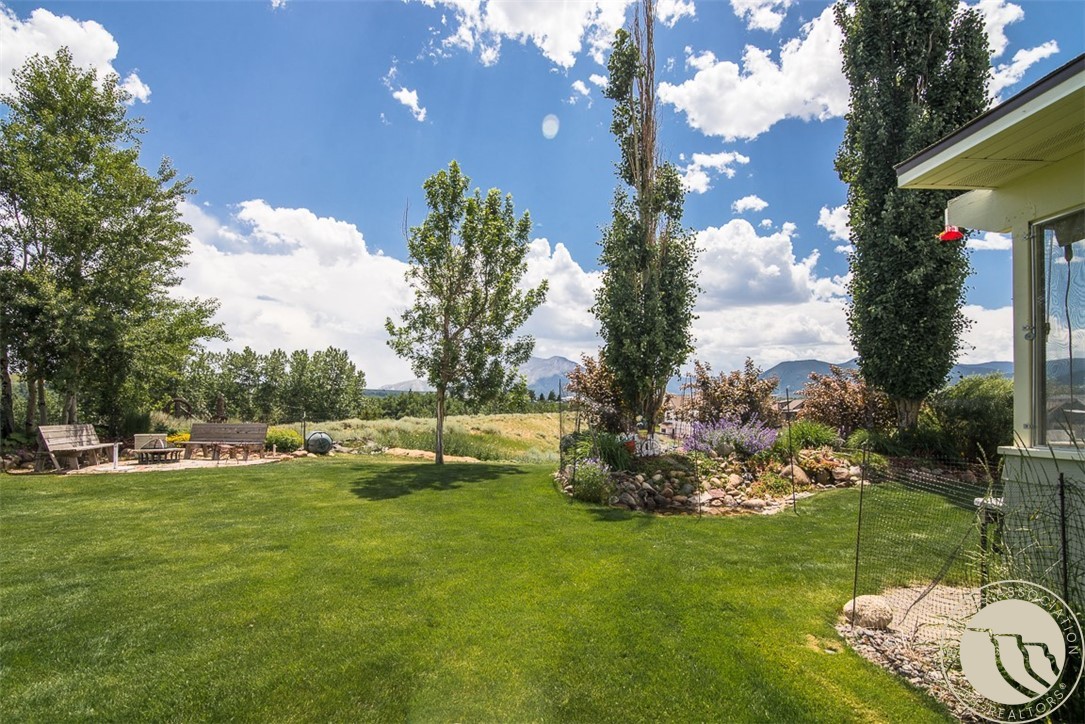 617 Bear Paw Circle