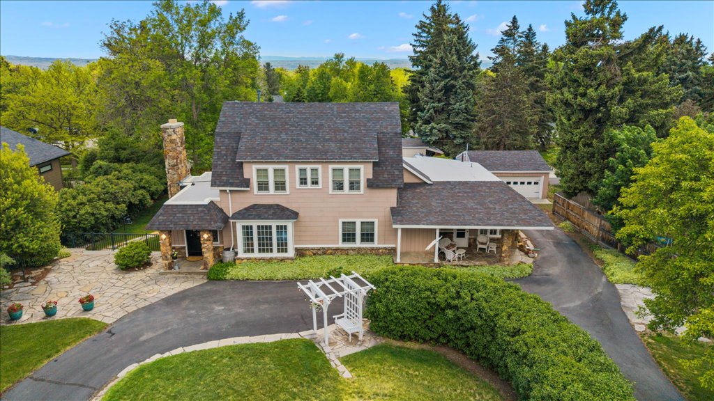 810 Rimrock Road