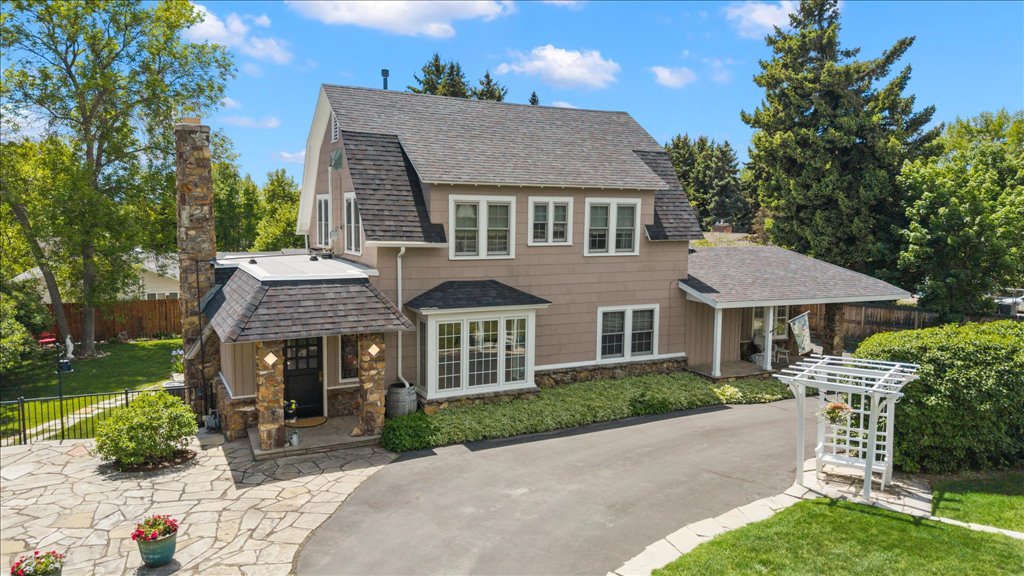 810 Rimrock Road