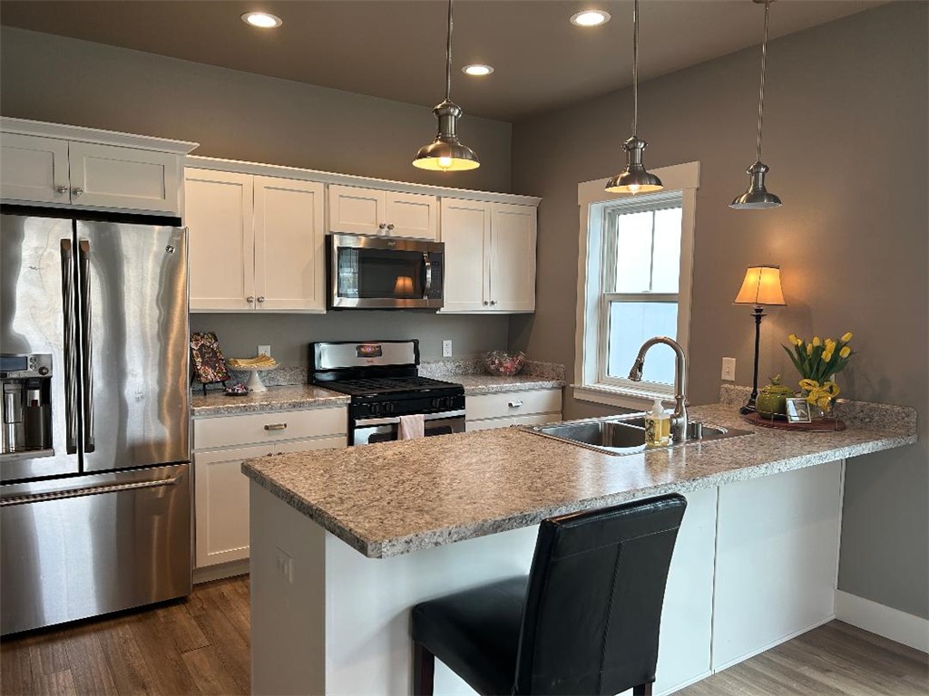 1813 Island View Drive