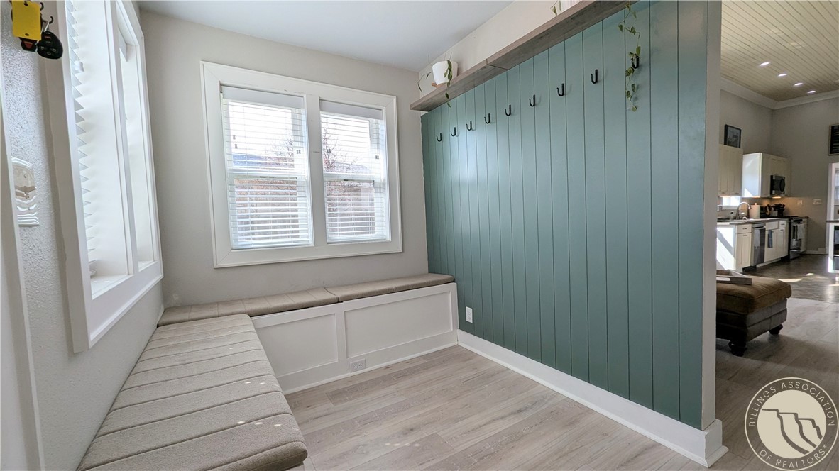 215 S Villard Avenue