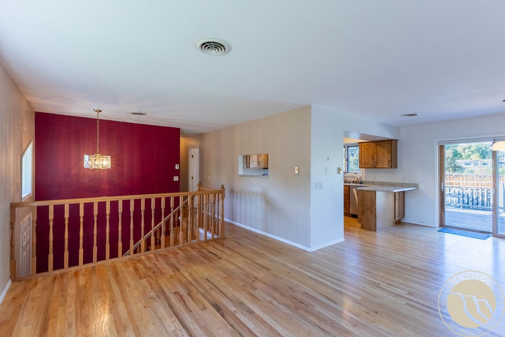 535 Fairview Lane
