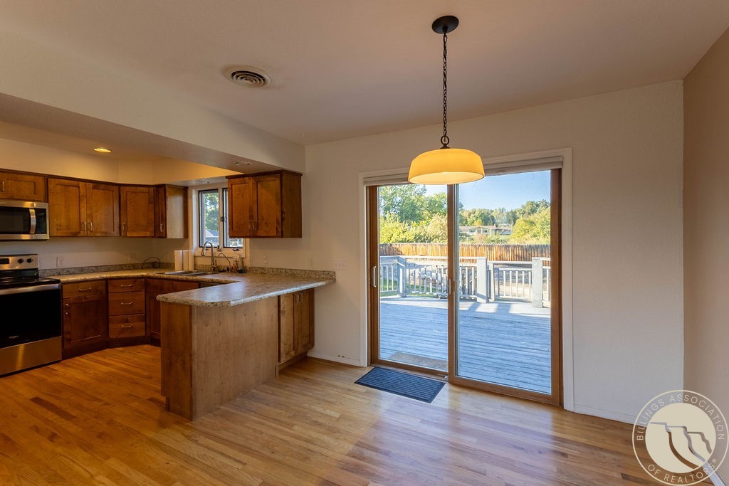 535 Fairview Lane
