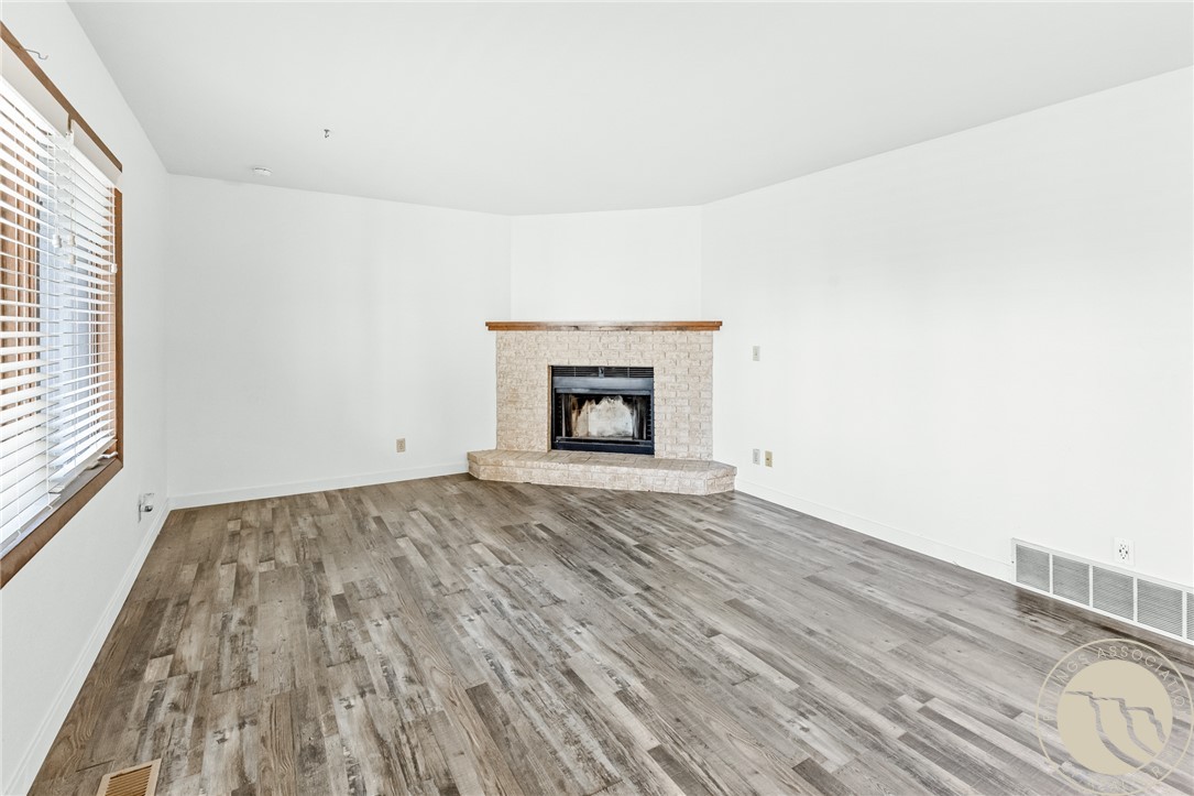 1310 Yellowstone Avenue 6