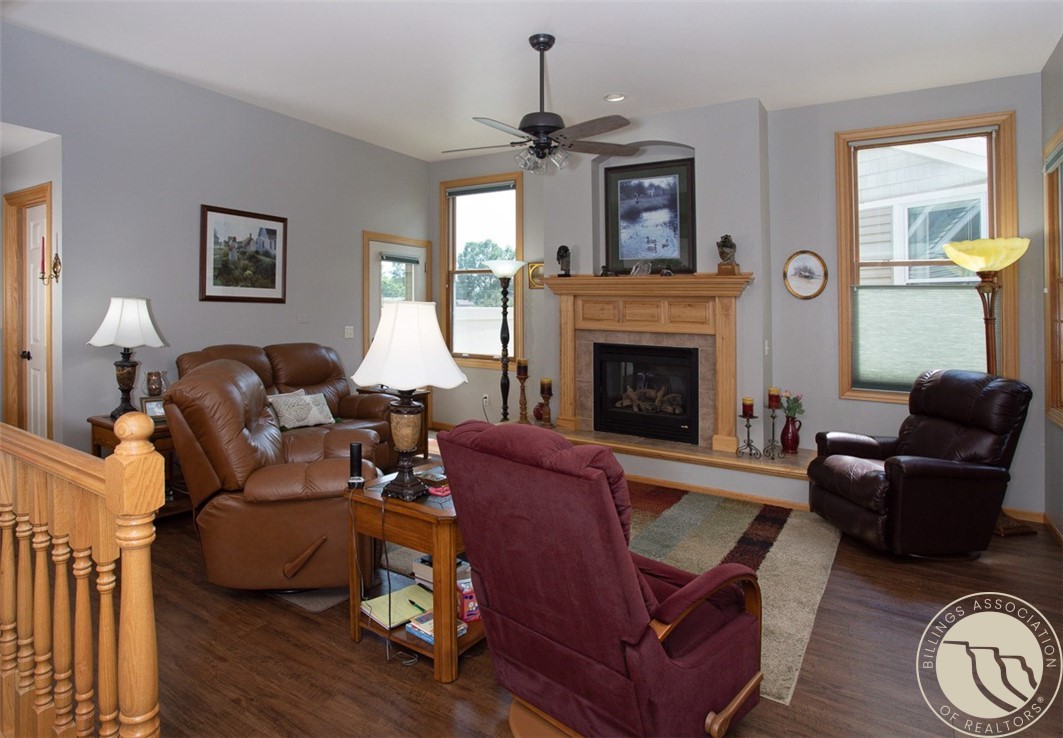 385 Stonegate Circle 11