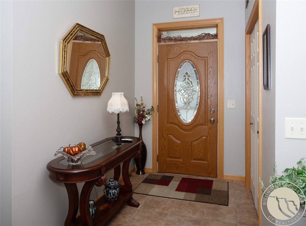 385 Stonegate Circle 11