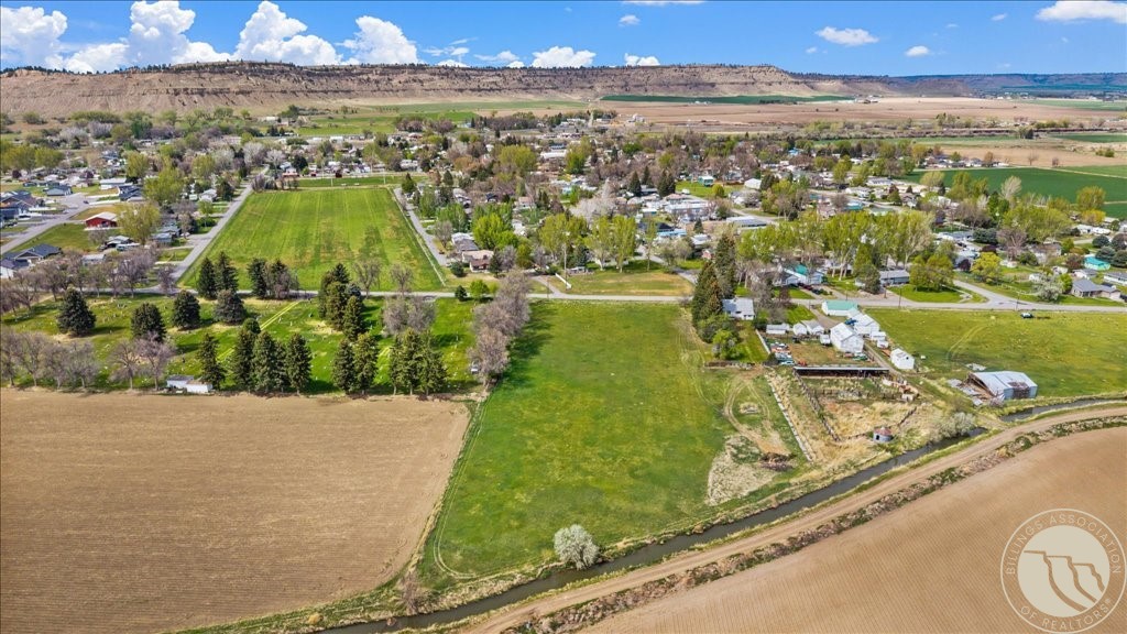 +/- 2.85 Acres Cemetery Road