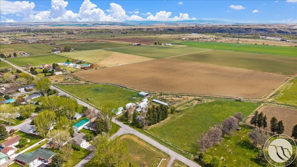 +/- 2.85 Acres Cemetery Road
