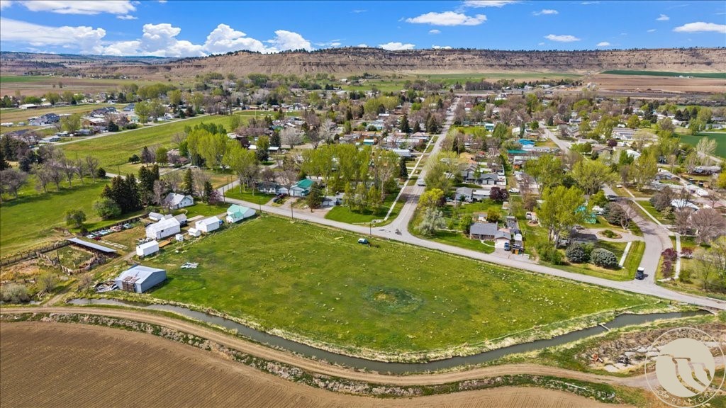 +/- 1 Acre Cemetery Road