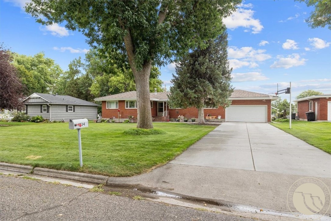 1734 Mariposa Lane