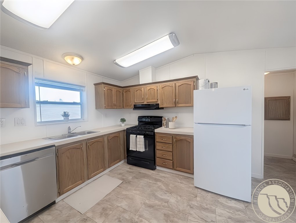 2224 Highway 87 E 129