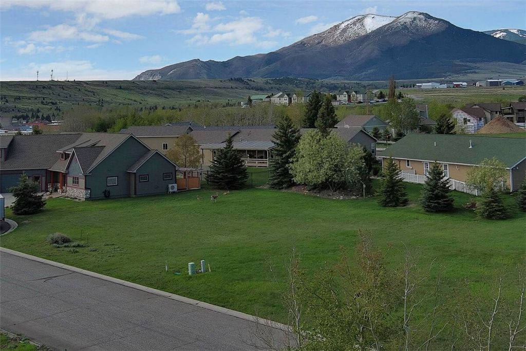 Photo of 35A Bigfoot Circle, Red Lodge, MT 59068 (MLS # 358186)