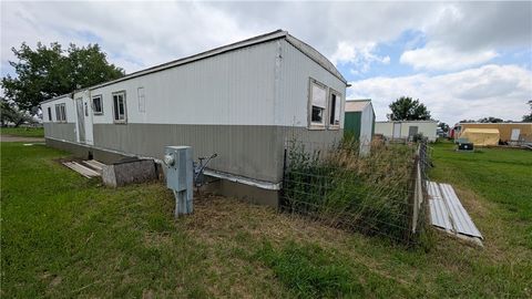 33 HWY 16 272 Glendive MT 59330